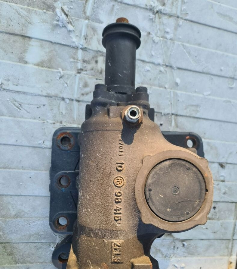 ZF KOLUMNA PRZEKŁADNIA KIEROWNICZA RENAULT GAMA RANGE 21386315 - Boîtier de direction pour Camion: photos 2 ZF KOLUMNA PRZEKŁADNIA KIEROWNICZA RENAULT GAMA RANGE 21386315 - Boîtier de direction pour Camion: photos 2