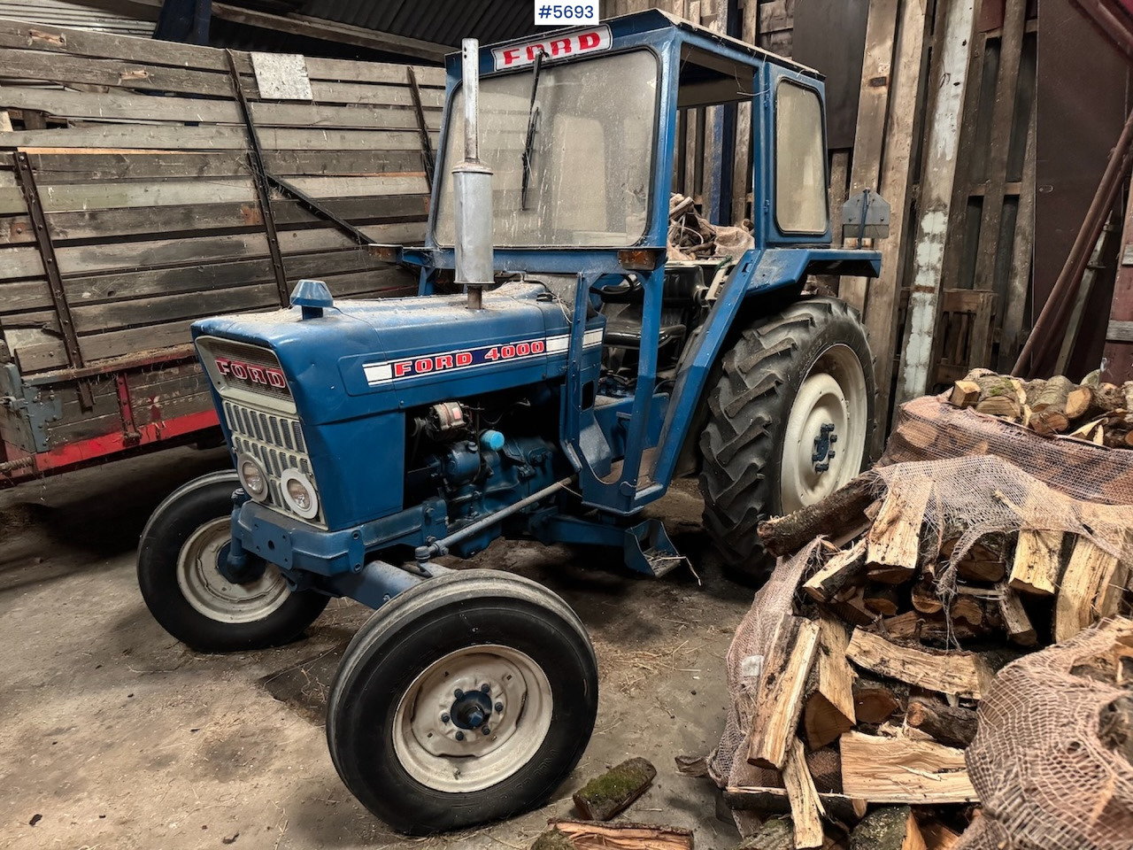 1975 Ford 4000 - Tracteur agricole: photos 1 1975 Ford 4000 - Tracteur agricole: photos 1