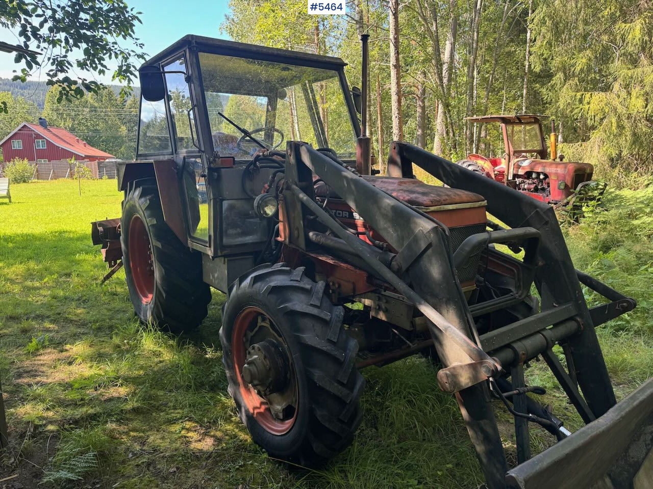 Tracteur agricole 1980 Zetor 5945 4x4 w/ loader and bucket: photos 13