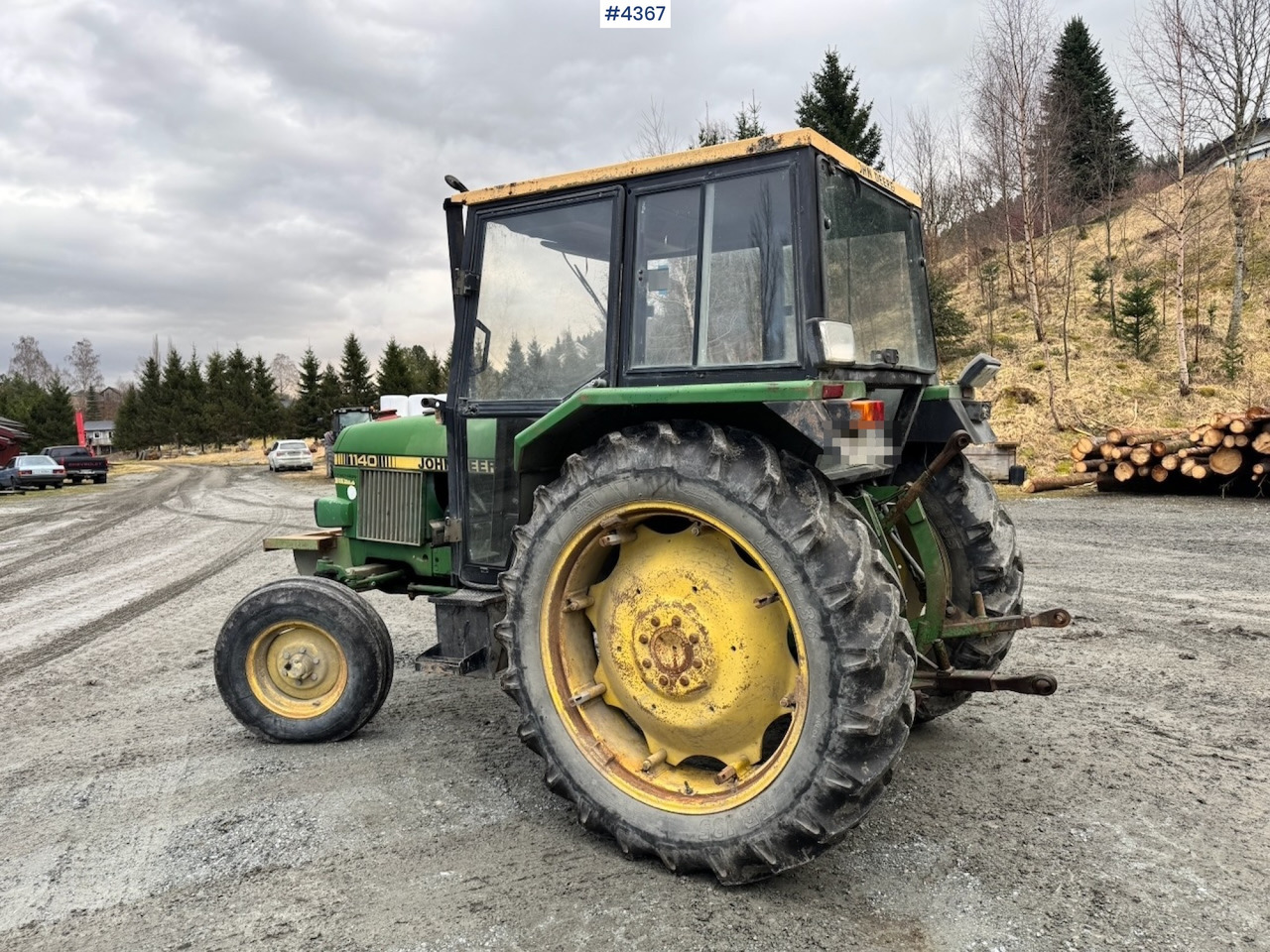 1982 John Deere 1140 4x2 Tractor w/ Twin Wheels and Chains. - Tracteur agricole: photos 3 1982 John Deere 1140 4x2 Tractor w/ Twin Wheels and Chains. - Tracteur agricole: photos 3