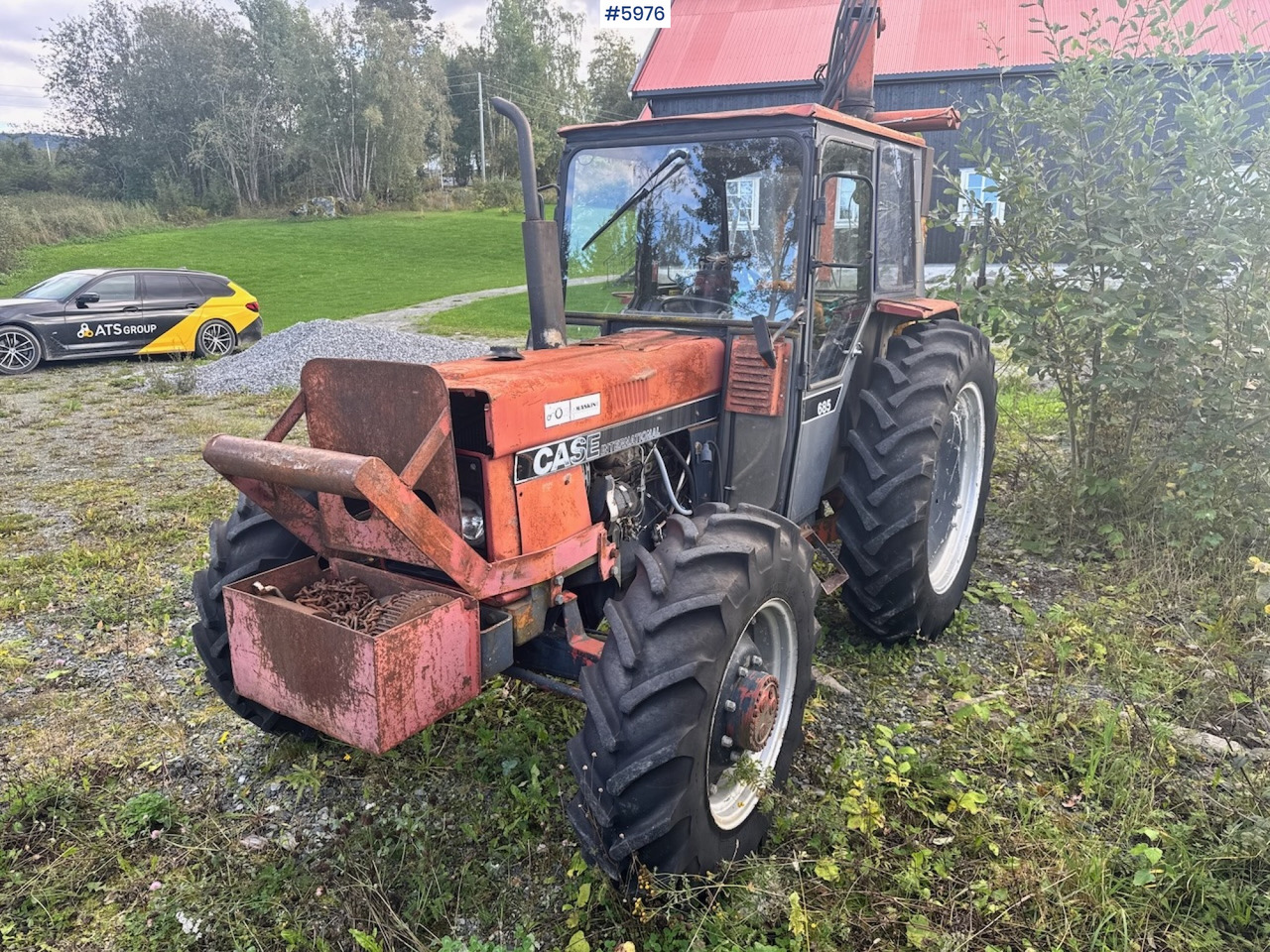 1985 Case International 685 with Log Trailer - Tracteur agricole: photos 1 1985 Case International 685 with Log Trailer - Tracteur agricole: photos 1