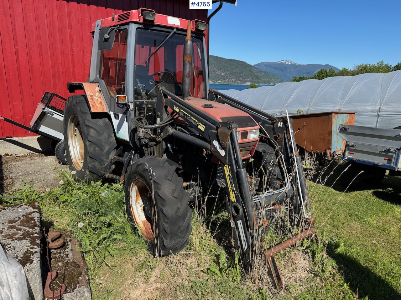 1995 Case International 4230 w/front loader. - Tracteur agricole: photos 4 1995 Case International 4230 w/front loader. - Tracteur agricole: photos 4