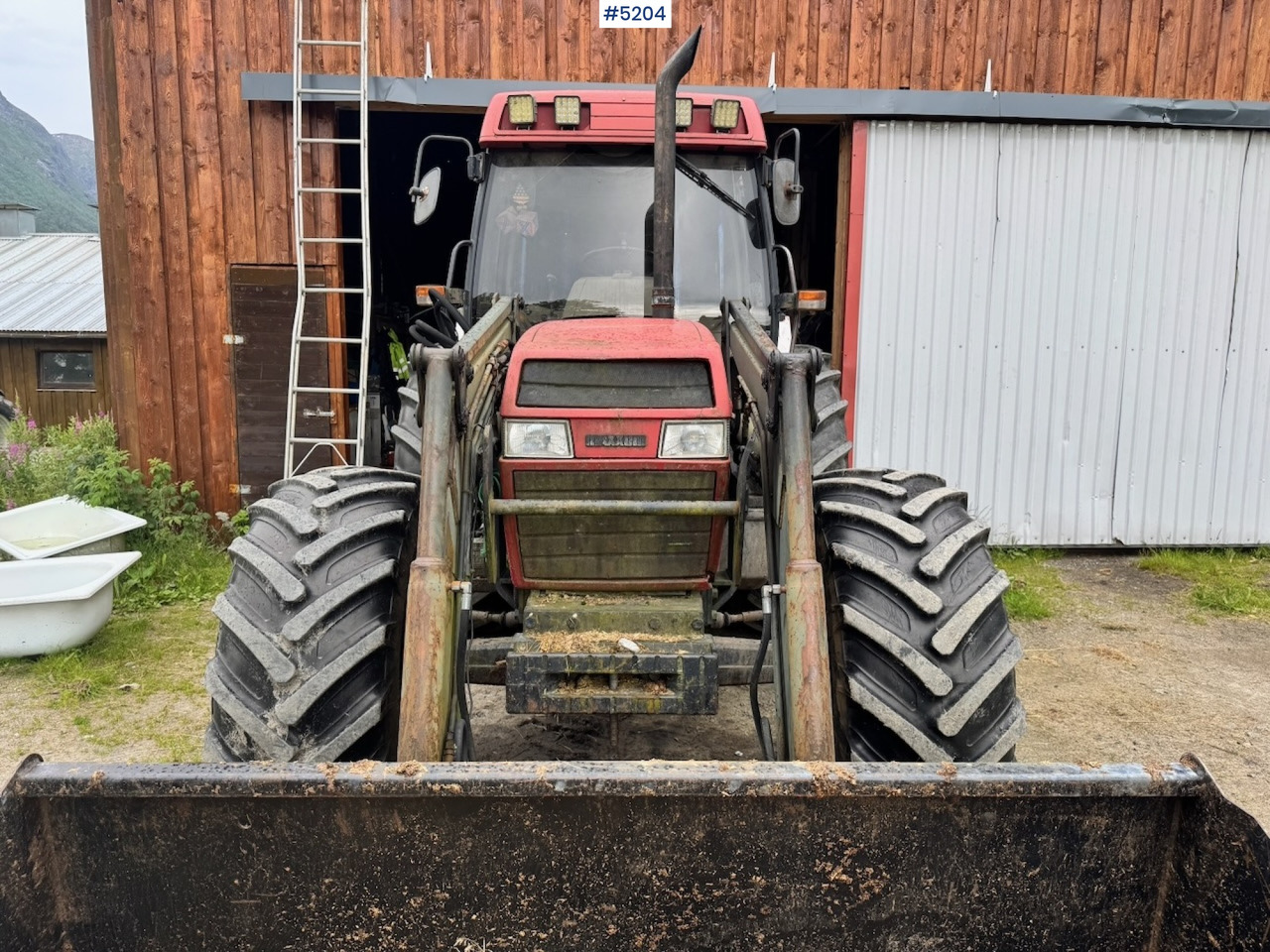1996 Case International 5120 Maxxum - Tracteur agricole: photos 3 1996 Case International 5120 Maxxum - Tracteur agricole: photos 3