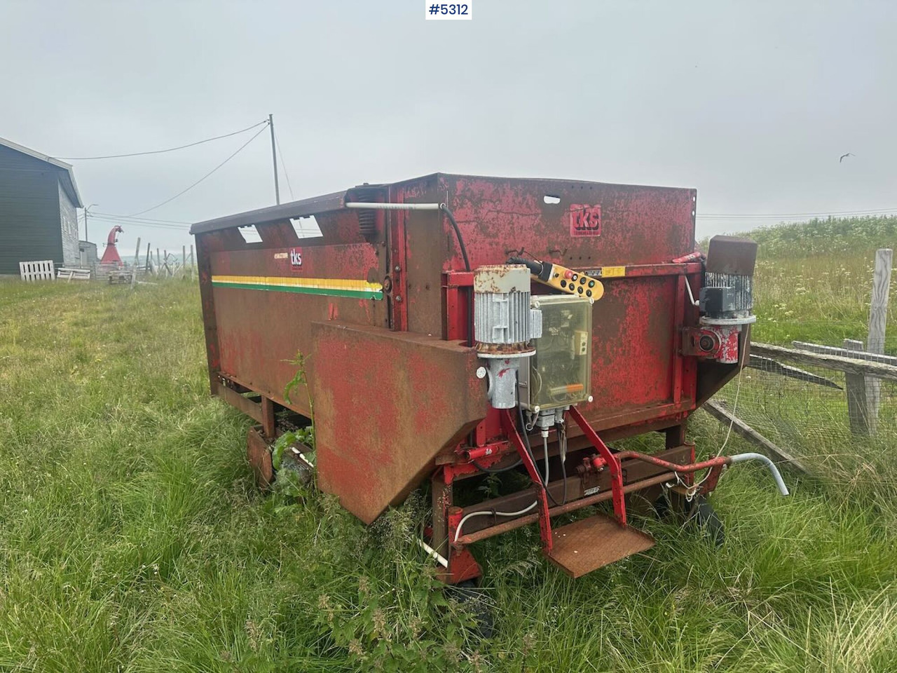 1998 TKS R-150 Silage spreader - Matériel de fenaison: photos 1 1998 TKS R-150 Silage spreader - Matériel de fenaison: photos 1