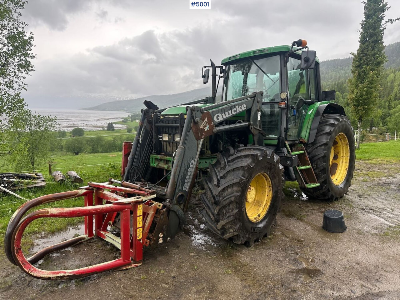 2000 John Deere 6610 4x4 tractor w/ front loader. - Tracteur agricole: photos 1 2000 John Deere 6610 4x4 tractor w/ front loader. - Tracteur agricole: photos 1