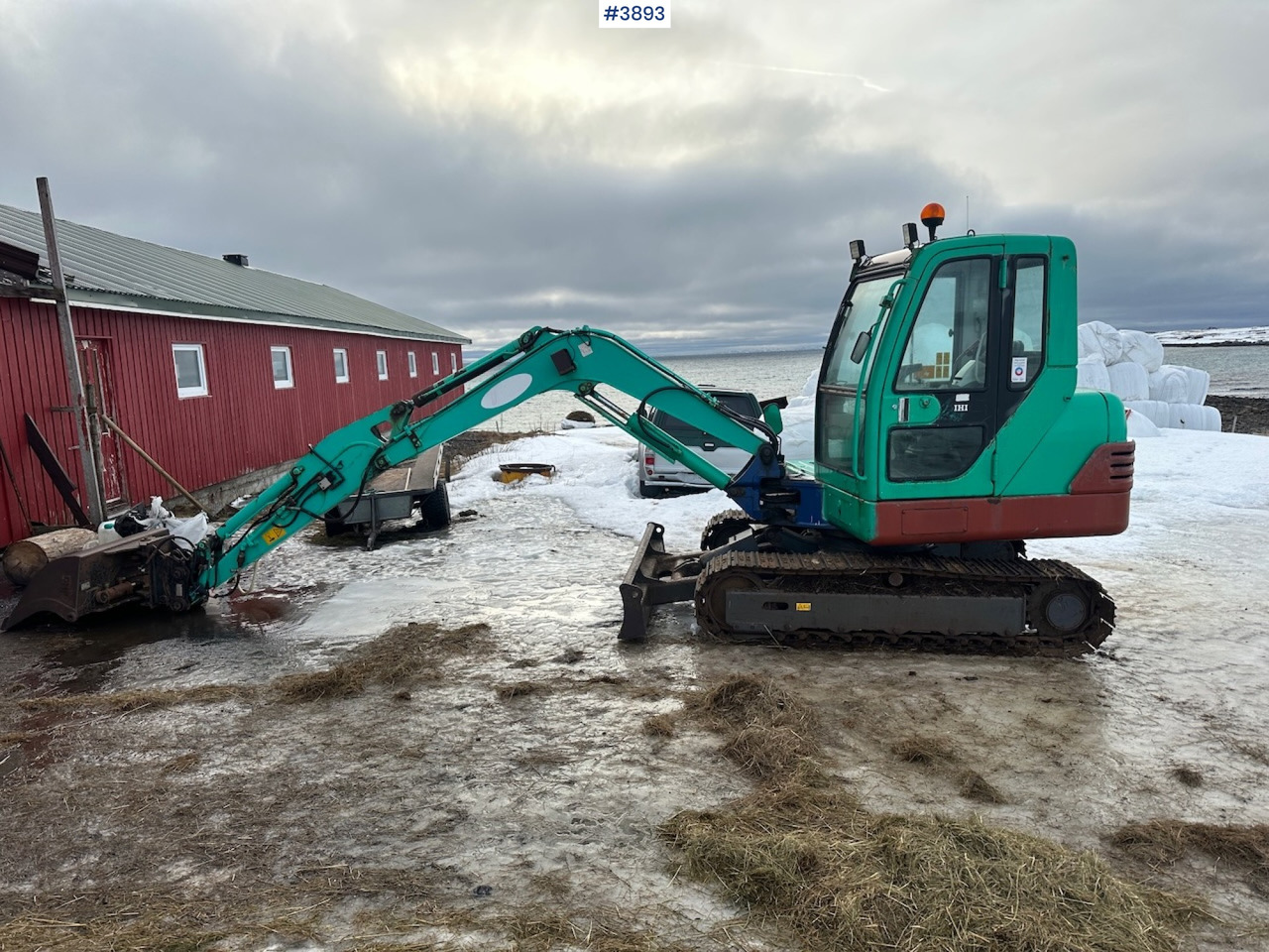 2003 IHI 45N gravemaskin m/ 3 skuffer - Pelle: photos 1 2003 IHI 45N gravemaskin m/ 3 skuffer - Pelle: photos 1