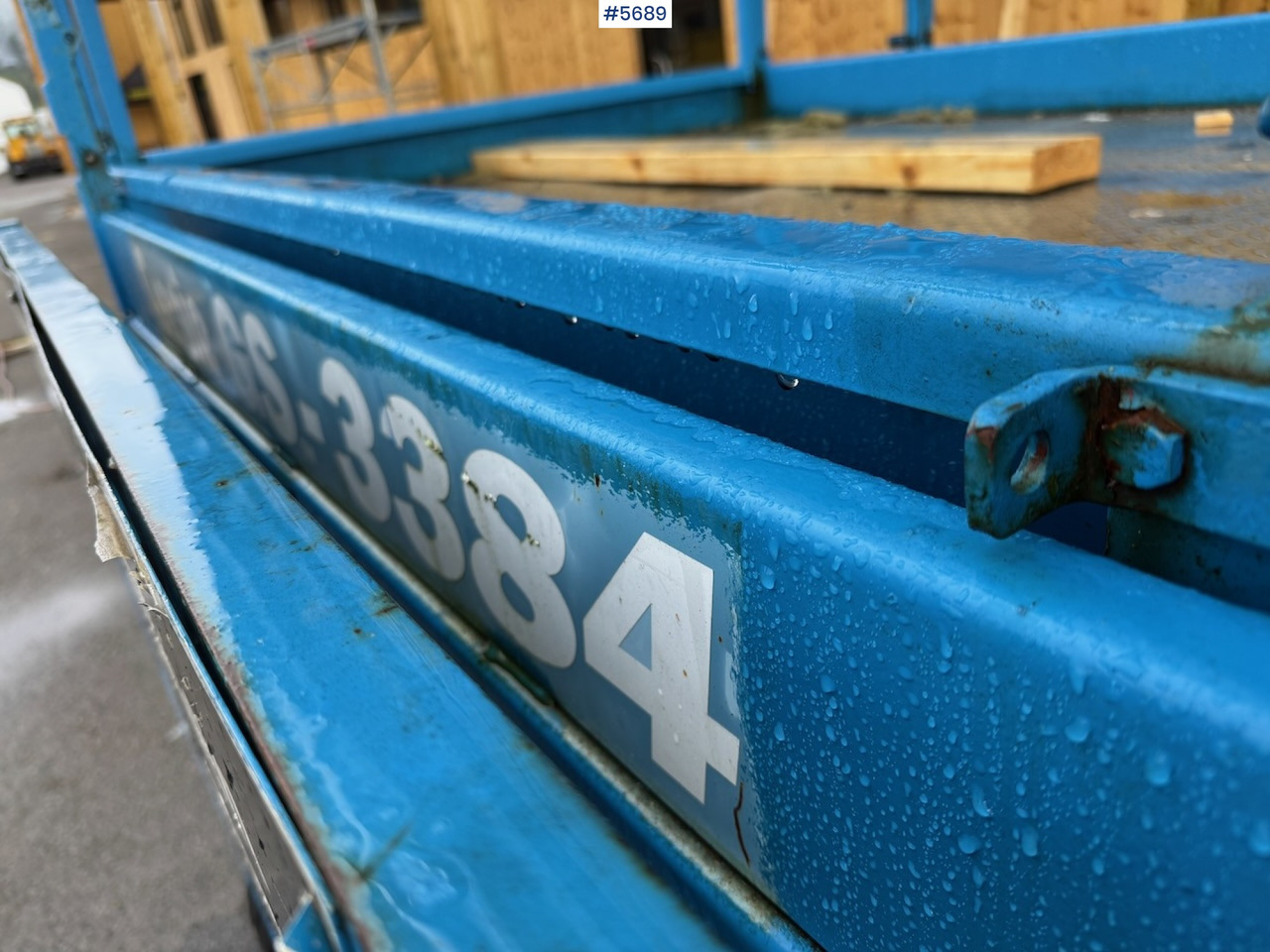 2005 Genie GS-3384 Scissor Lift - Nacelle ciseaux: photos 5 2005 Genie GS-3384 Scissor Lift - Nacelle ciseaux: photos 5