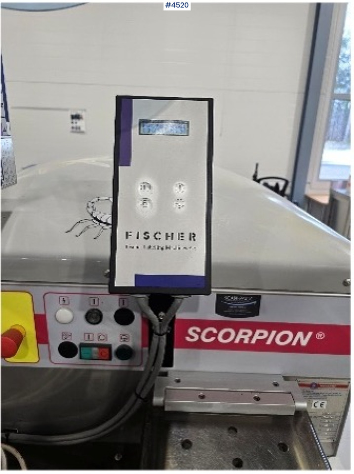 2005 Record Scorpion E and Fischer F4000 Sealing machine for fruit. - Machine d'emballage et de conditionnement: photos 5 2005 Record Scorpion E and Fischer F4000 Sealing machine for fruit. - Machine d'emballage et de conditionnement: photos 5