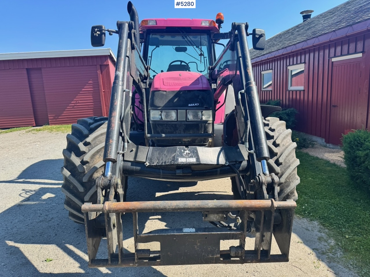 2006 Case MXM120 4x4 with front loader - Tracteur agricole: photos 5 2006 Case MXM120 4x4 with front loader - Tracteur agricole: photos 5