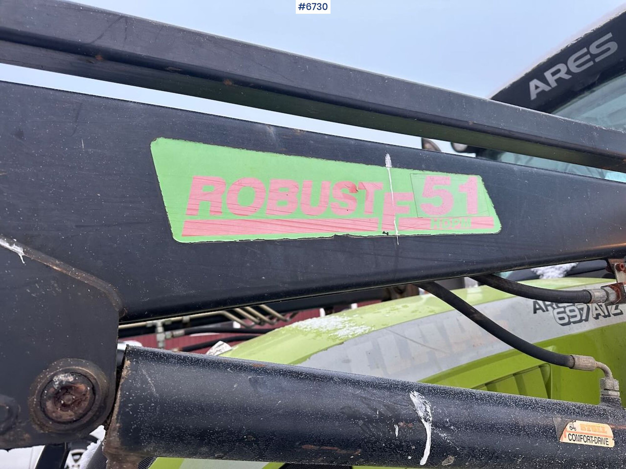 Crédit-bail de 2007 Claas Ares 697 4x4 with front loader. SEE VIDEO. 2007 Claas Ares 697 4x4 with front loader. SEE VIDEO.: photos 10 Crédit-bail de 2007 Claas Ares 697 4x4 with front loader. SEE VIDEO. 2007 Claas Ares 697 4x4 with front loader. SEE VIDEO.: photos 10