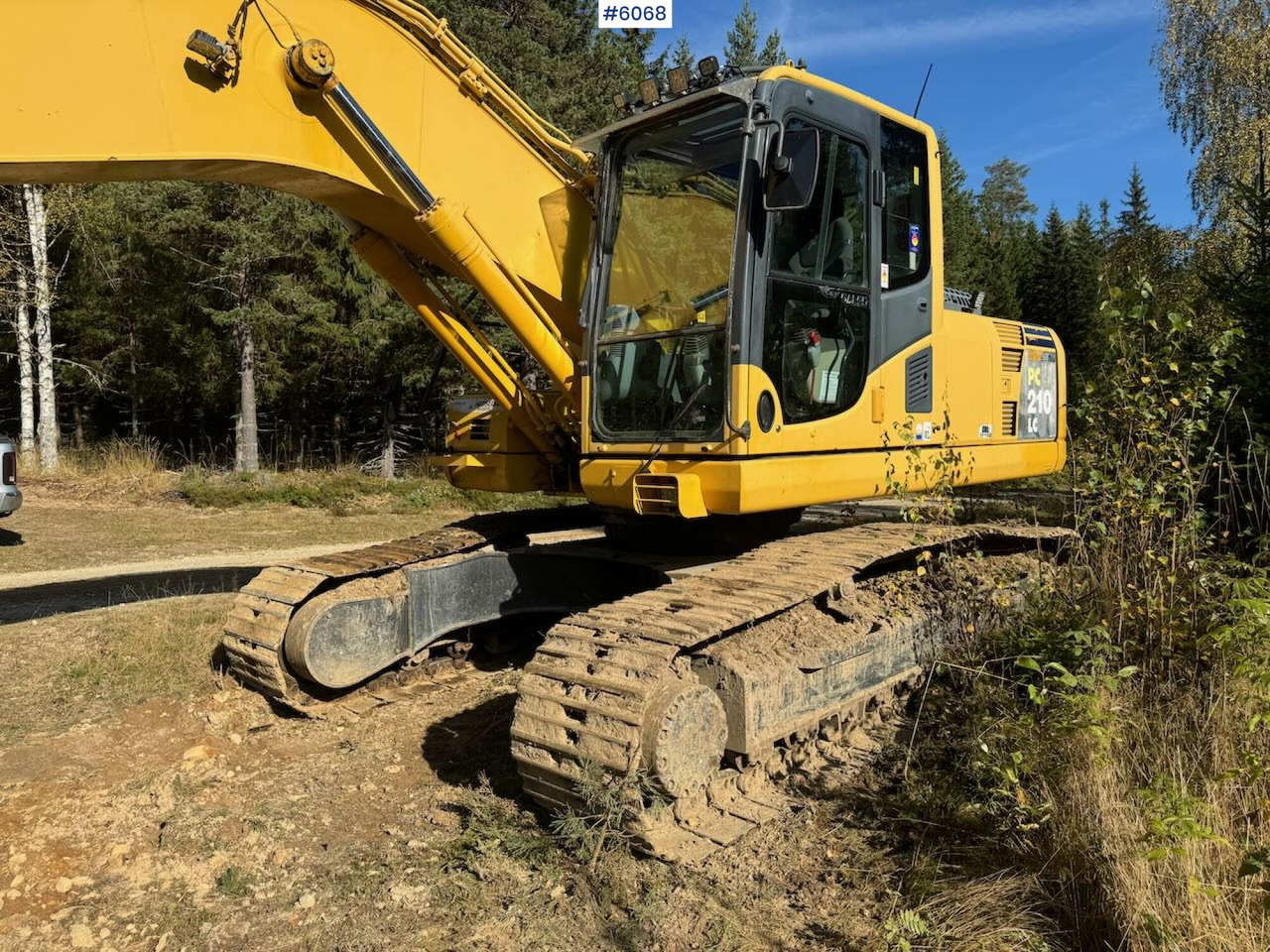 2007 Komatsu PC210LC Tracked Excavator with 3 buckets, tilt, grapple, and ripper. - Pelle: photos 3 2007 Komatsu PC210LC Tracked Excavator with 3 buckets, tilt, grapple, and ripper. - Pelle: photos 3