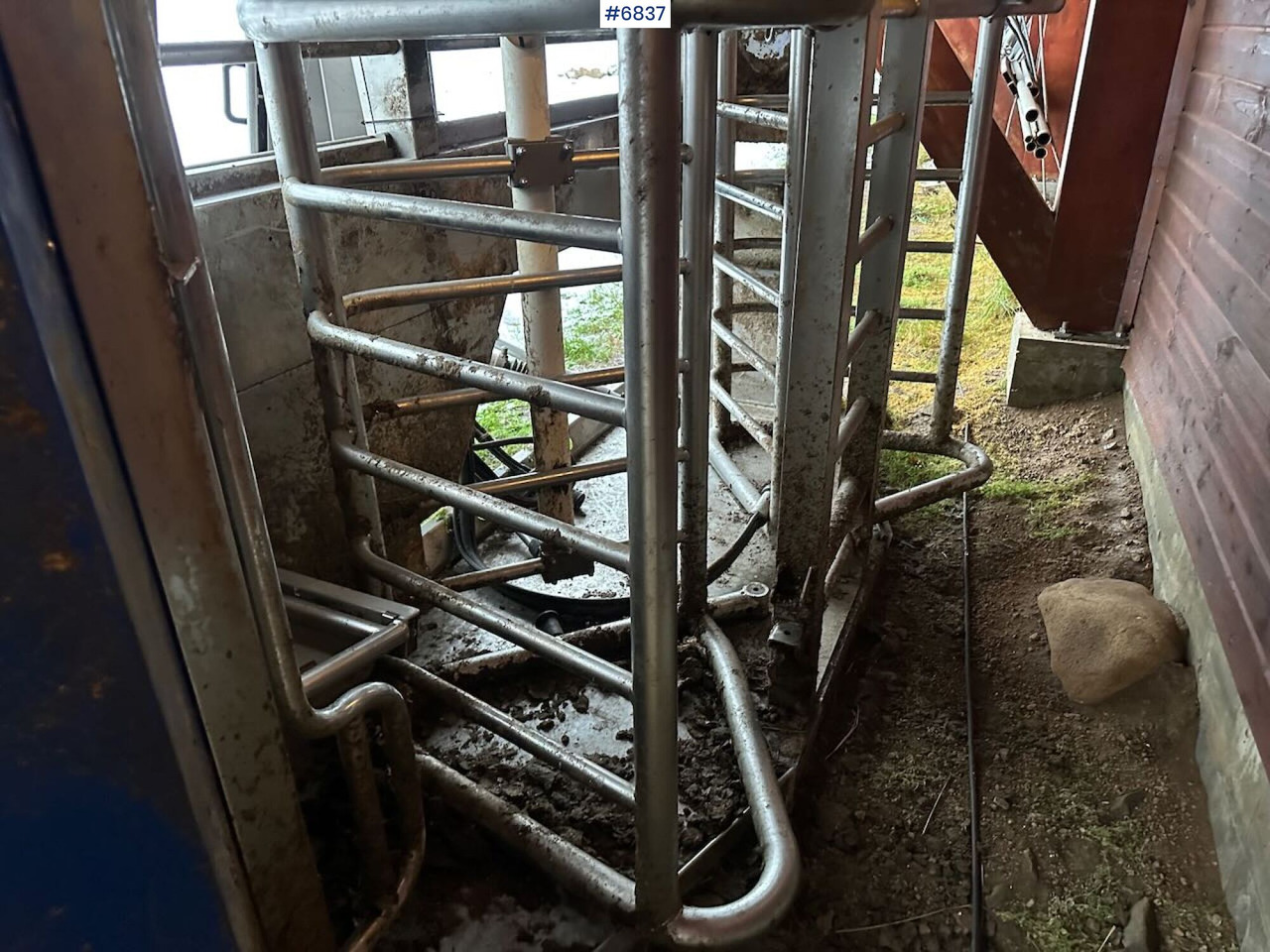 2012 Delaval VMS Powerbox milking robot. - Matériel de traite: photos 5 2012 Delaval VMS Powerbox milking robot. - Matériel de traite: photos 5