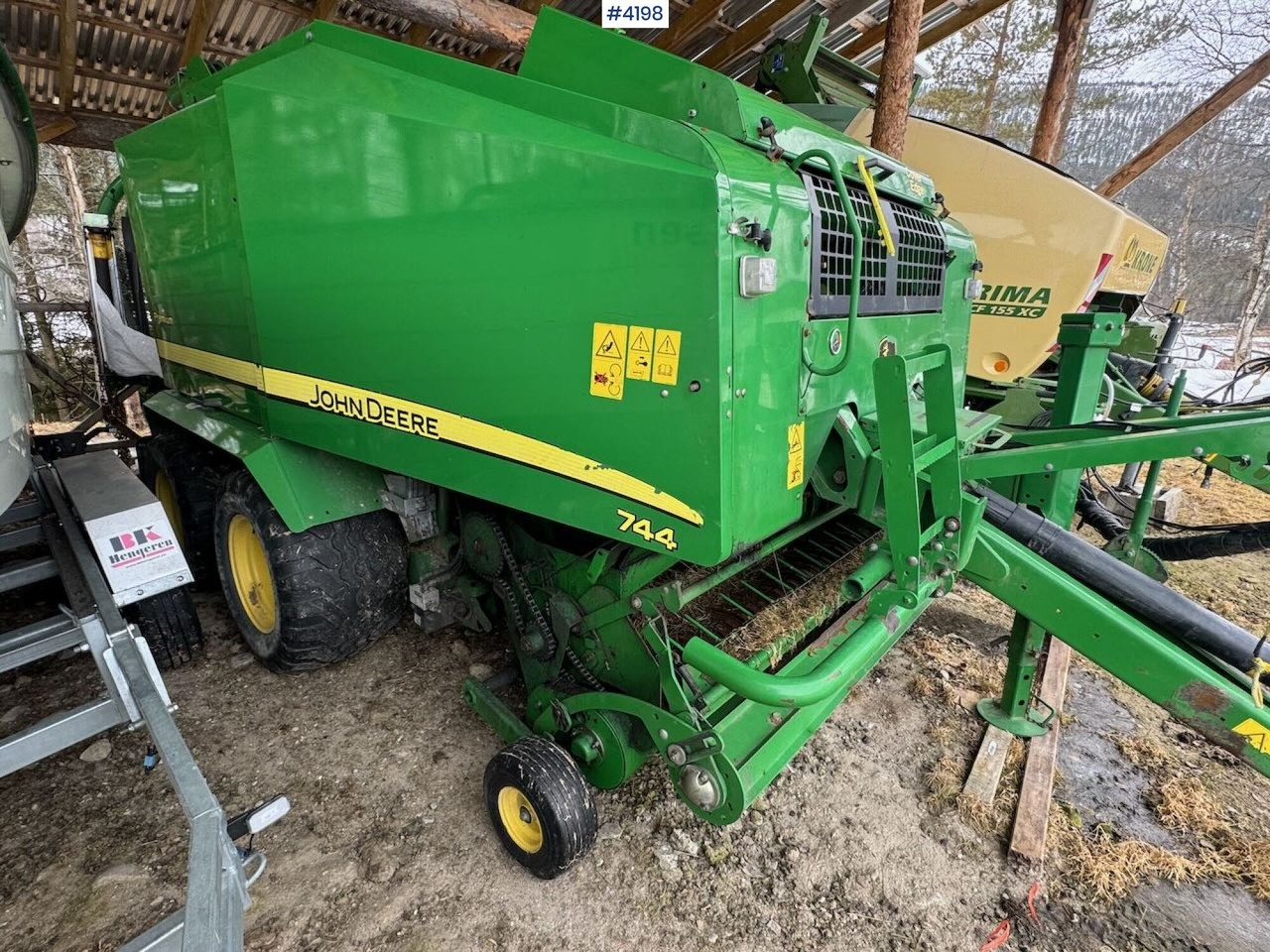 2012 John Deere 744H - Matériel de fenaison: photos 1 2012 John Deere 744H - Matériel de fenaison: photos 1