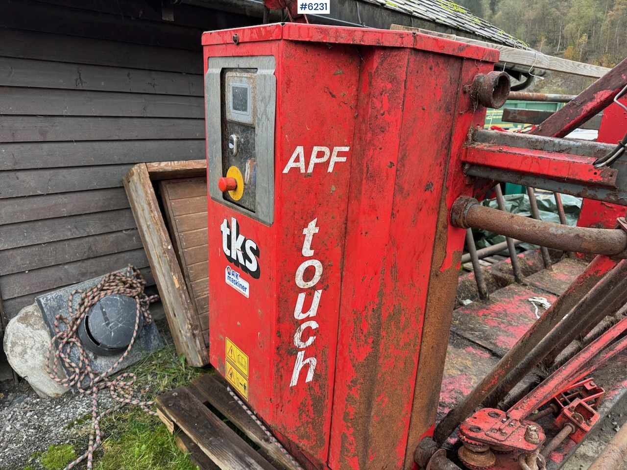 2012 TKS Appetite trailer Touch - Matériel d'élevage: photos 5 2012 TKS Appetite trailer Touch - Matériel d'élevage: photos 5