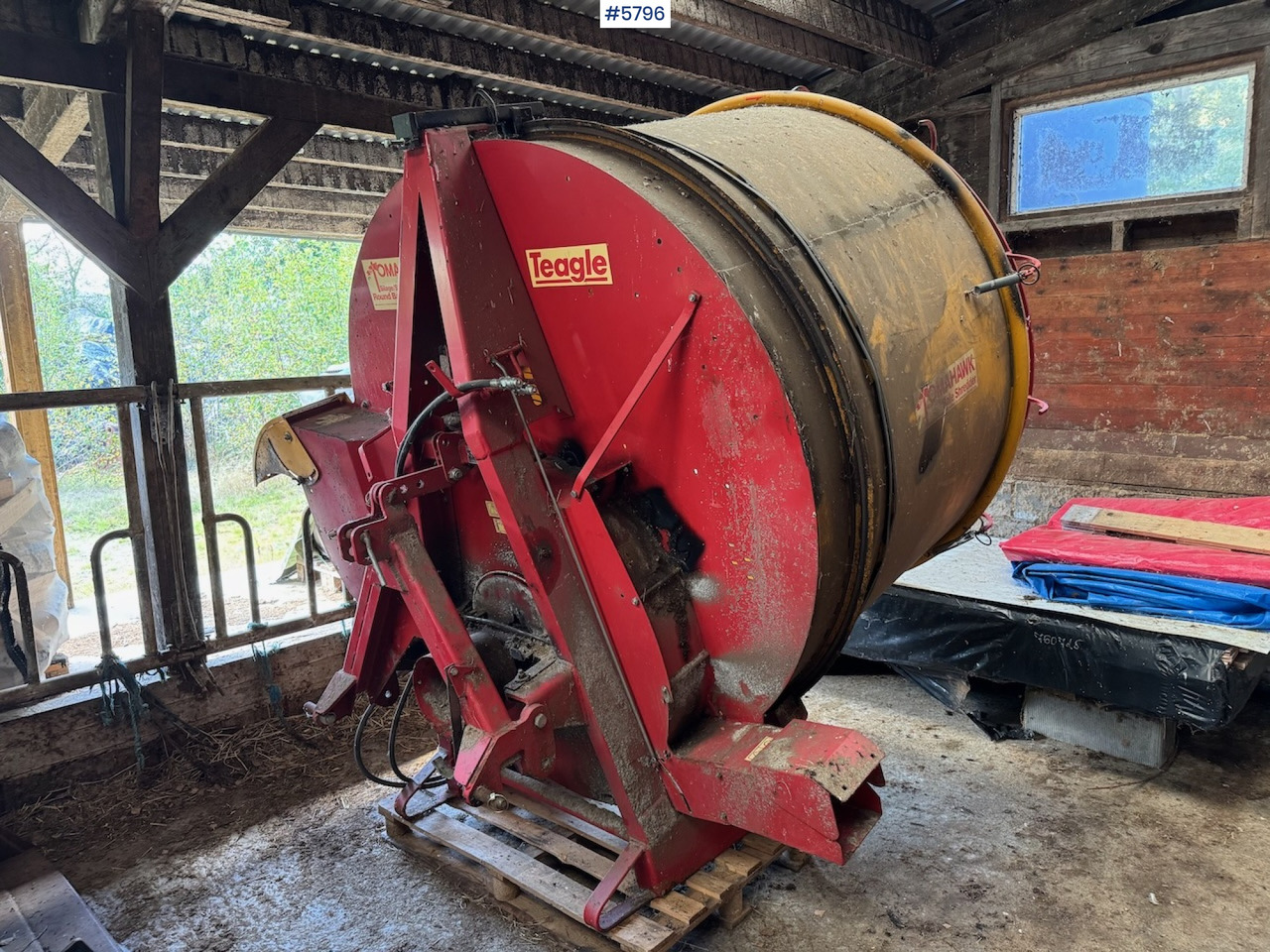 2012 Teagle Tomahawk 5050 - Matériel de fenaison: photos 3 2012 Teagle Tomahawk 5050 - Matériel de fenaison: photos 3