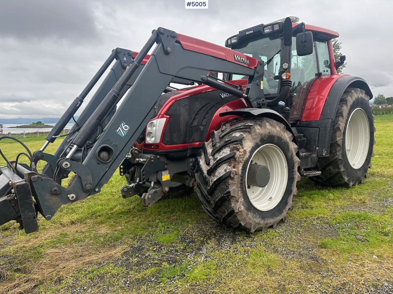 2012 Valtra T213 - Tracteur agricole: photos 3 2012 Valtra T213 - Tracteur agricole: photos 3