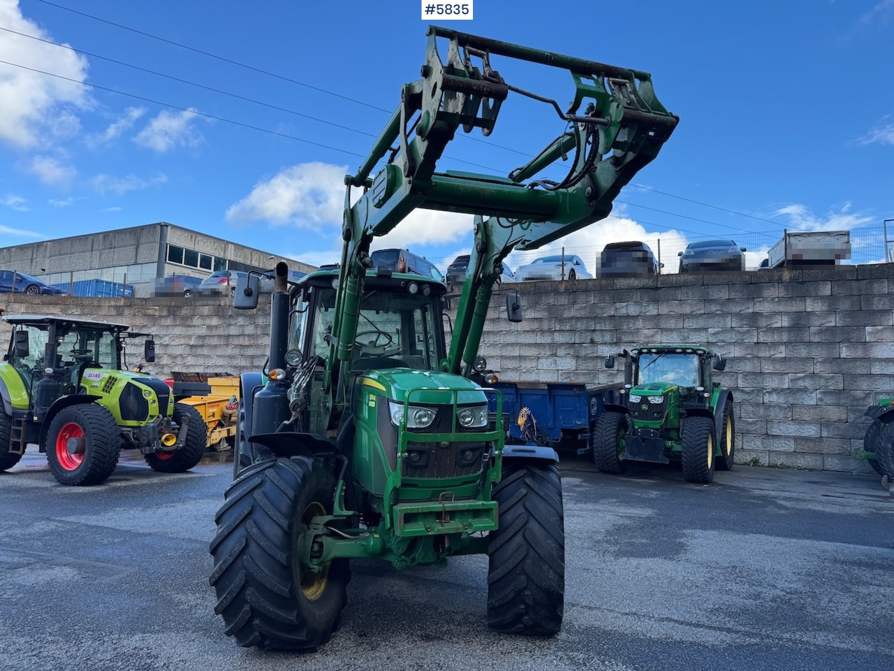 2016 John Deere 6130M w/ front loader. - Tracteur agricole: photos 2 2016 John Deere 6130M w/ front loader. - Tracteur agricole: photos 2