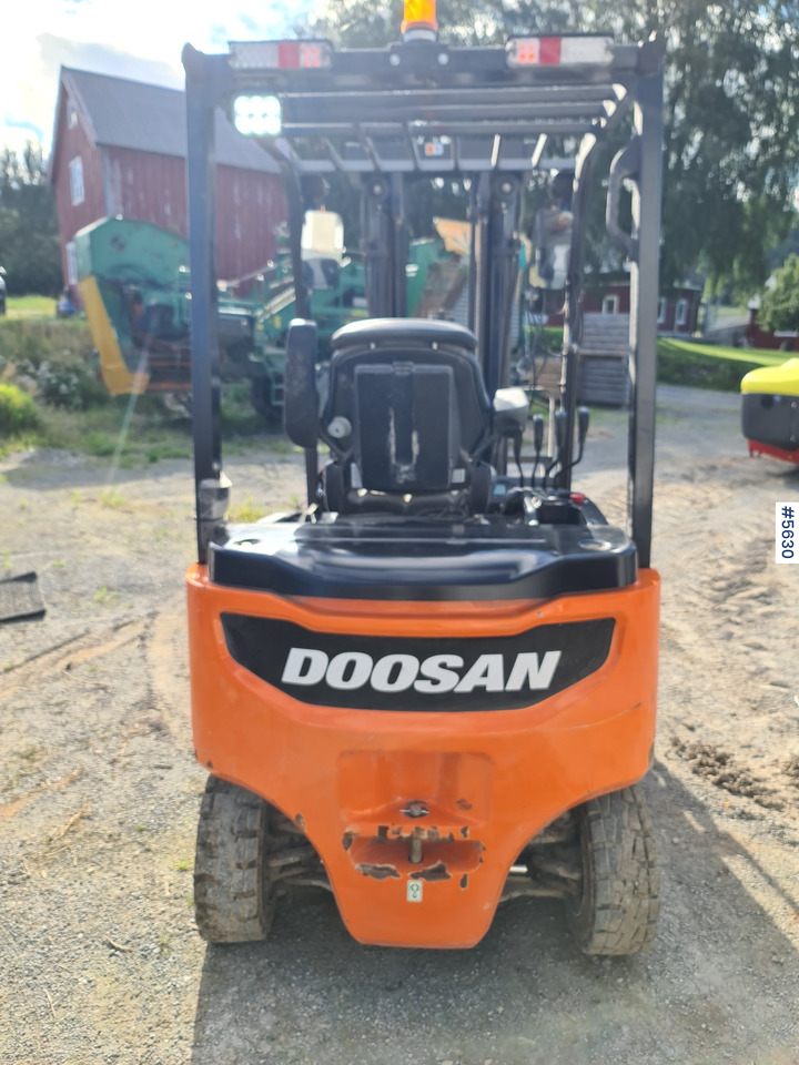 2018 Doosan B16X-7 - Chariot élévateur: photos 3 2018 Doosan B16X-7 - Chariot élévateur: photos 3