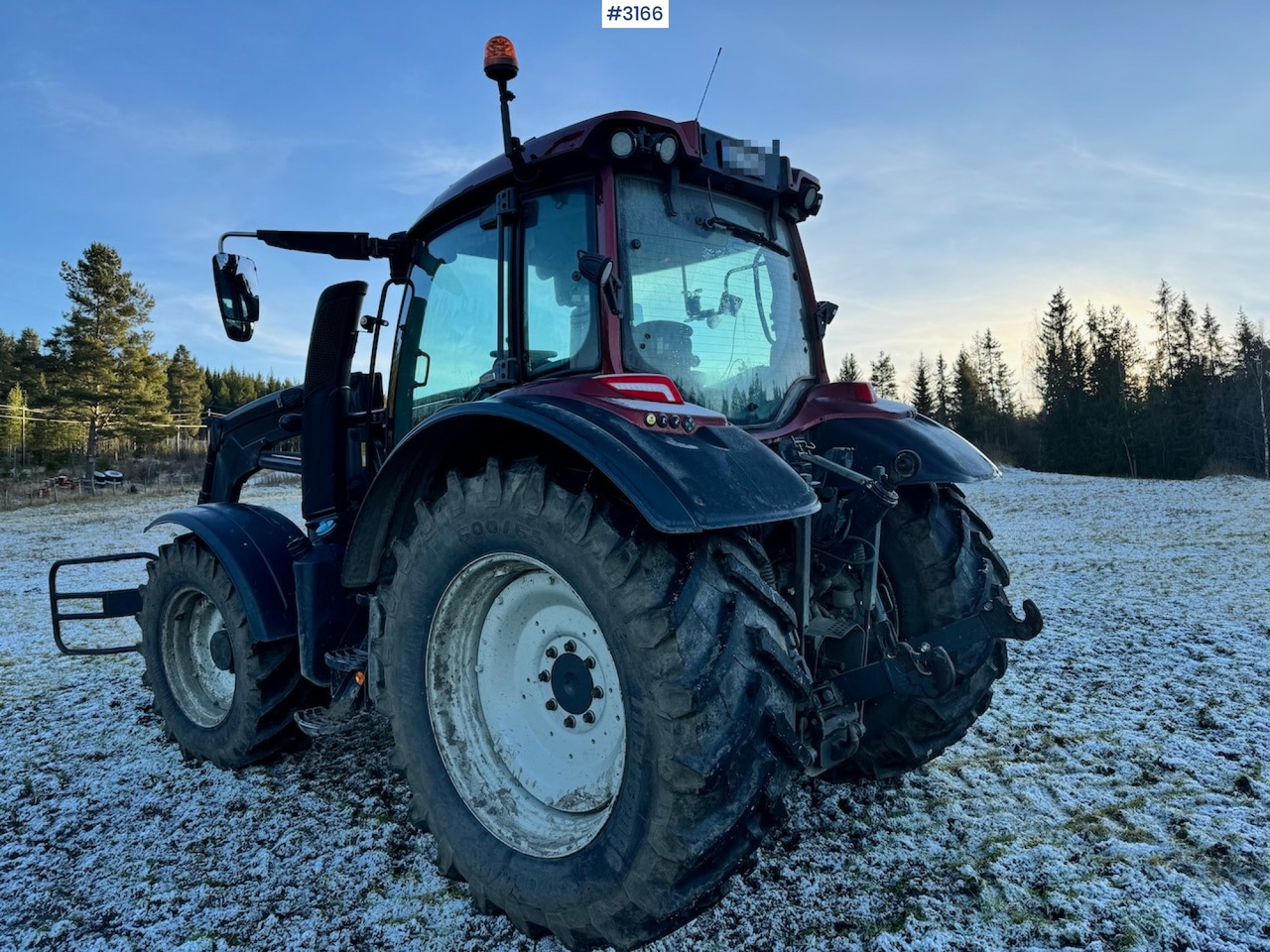 2019 Valtra N174 4x4 With front loader, snowplow blade, and 2 sets of tires. 2770 hours! - Tracteur agricole: photos 3 2019 Valtra N174 4x4 With front loader, snowplow blade, and 2 sets of tires. 2770 hours! - Tracteur agricole: photos 3