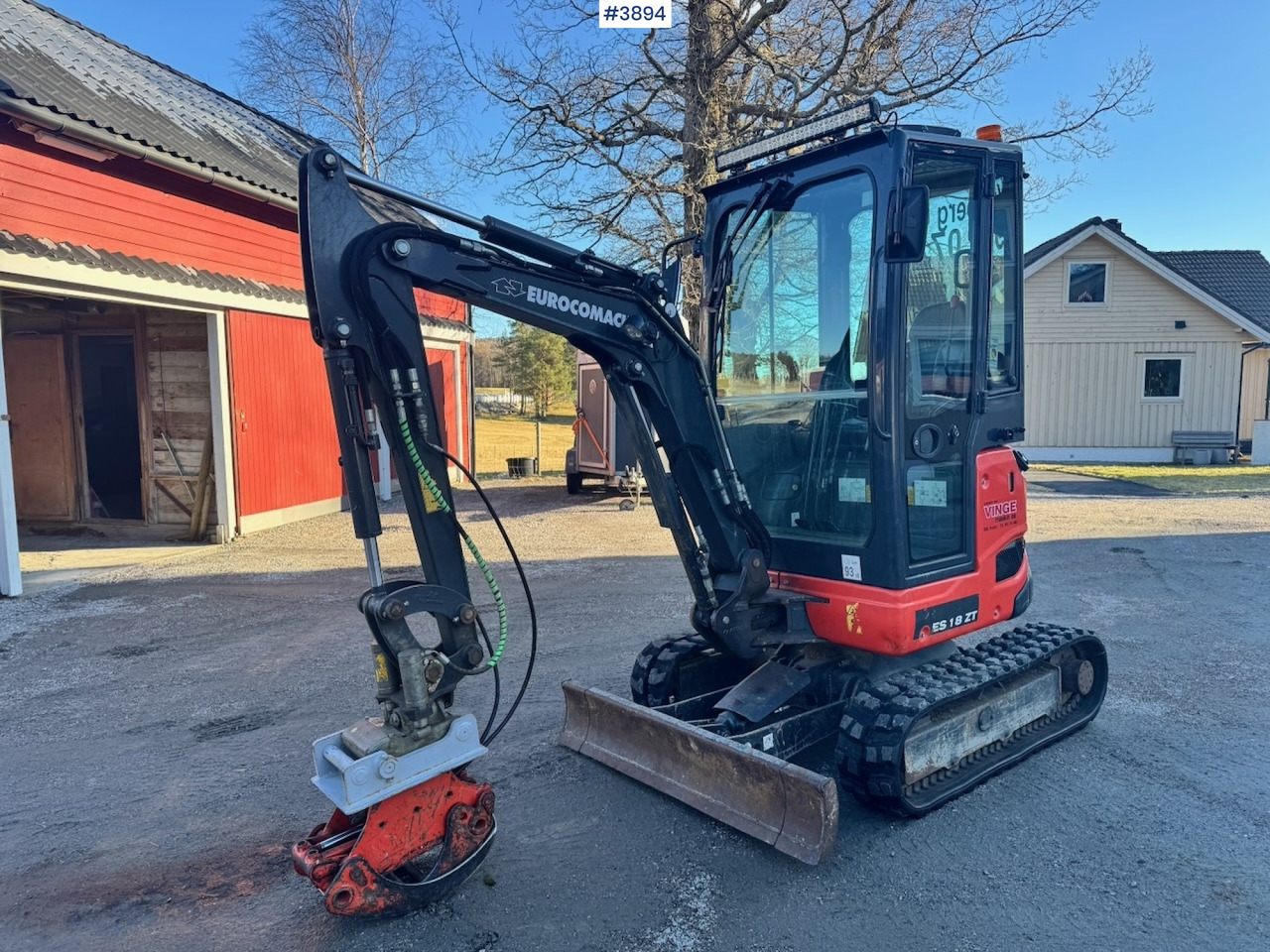 2020 Euromach ES18ZT Minigraver w/ 3 Excavator bucket - Pelle: photos 1 2020 Euromach ES18ZT Minigraver w/ 3 Excavator bucket - Pelle: photos 1