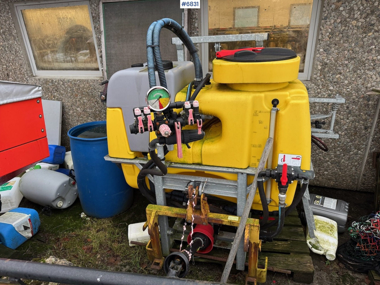 2020 SG 400-6m Field Sprayer. - Pulvérisateur: photos 1 2020 SG 400-6m Field Sprayer. - Pulvérisateur: photos 1