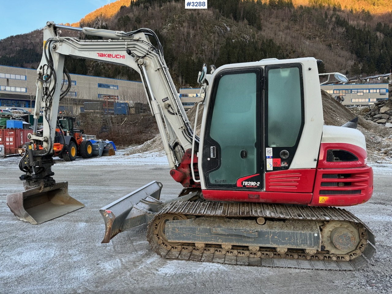 2022 Takeuchi TB 290-2 w/Rotory tilt and several buckets - Pelle: photos 5 2022 Takeuchi TB 290-2 w/Rotory tilt and several buckets - Pelle: photos 5