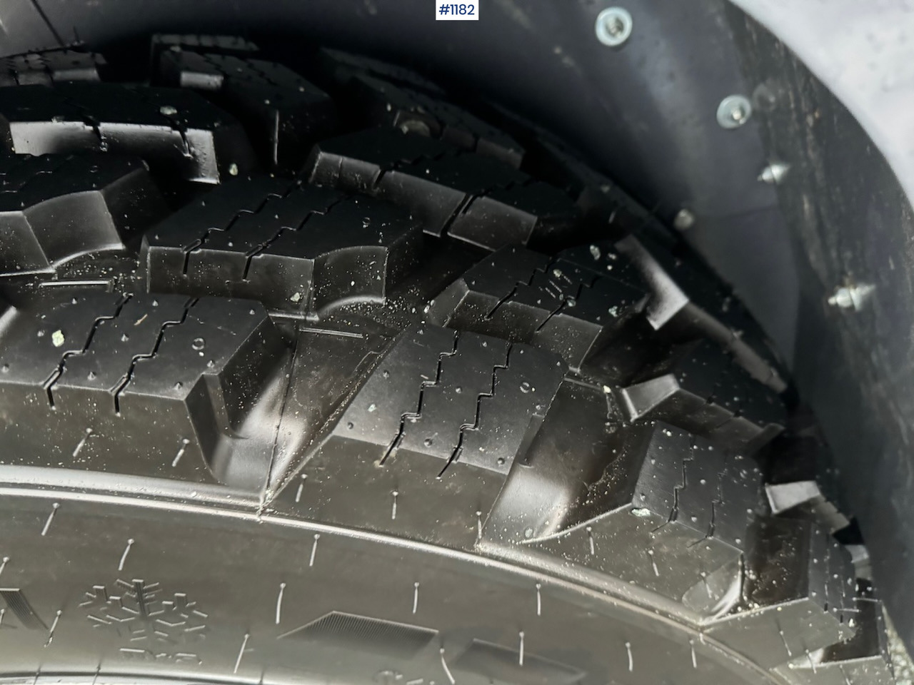 Valet de ferme 2023 LM Trac 587, DEMO, LIKE NEW!: photos 9 Valet de ferme 2023 LM Trac 587, DEMO, LIKE NEW!: photos 9