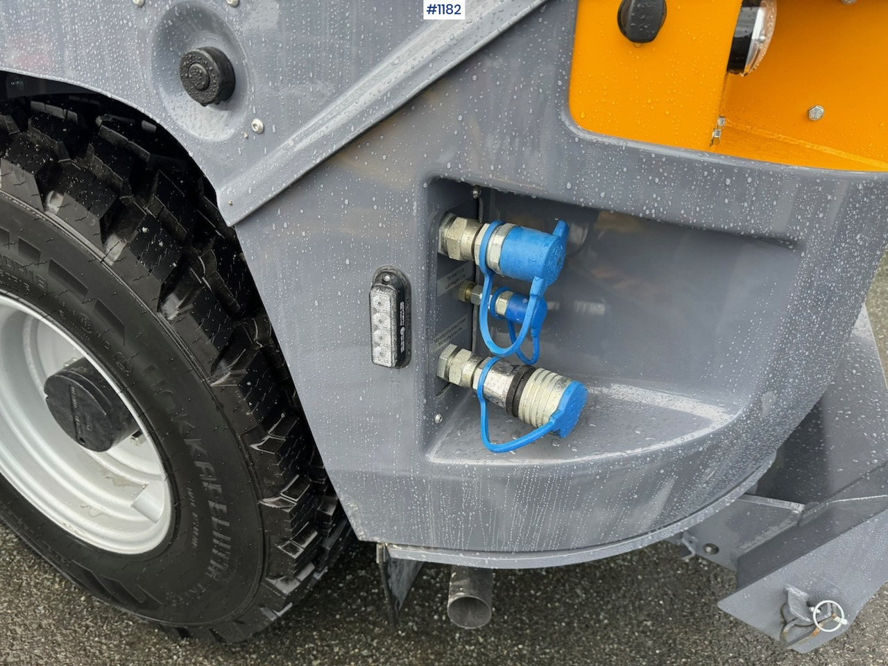 Valet de ferme 2023 LM Trac 587, DEMO, LIKE NEW!: photos 15 Valet de ferme 2023 LM Trac 587, DEMO, LIKE NEW!: photos 15