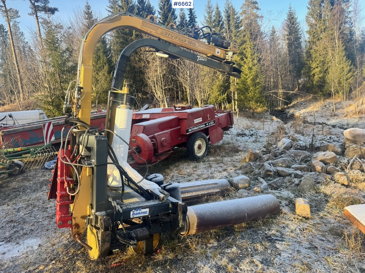 Approx. 2006 Tanco 1510 Round Bale Wrapper. - Matériel de fenaison: photos 2 Approx. 2006 Tanco 1510 Round Bale Wrapper. - Matériel de fenaison: photos 2