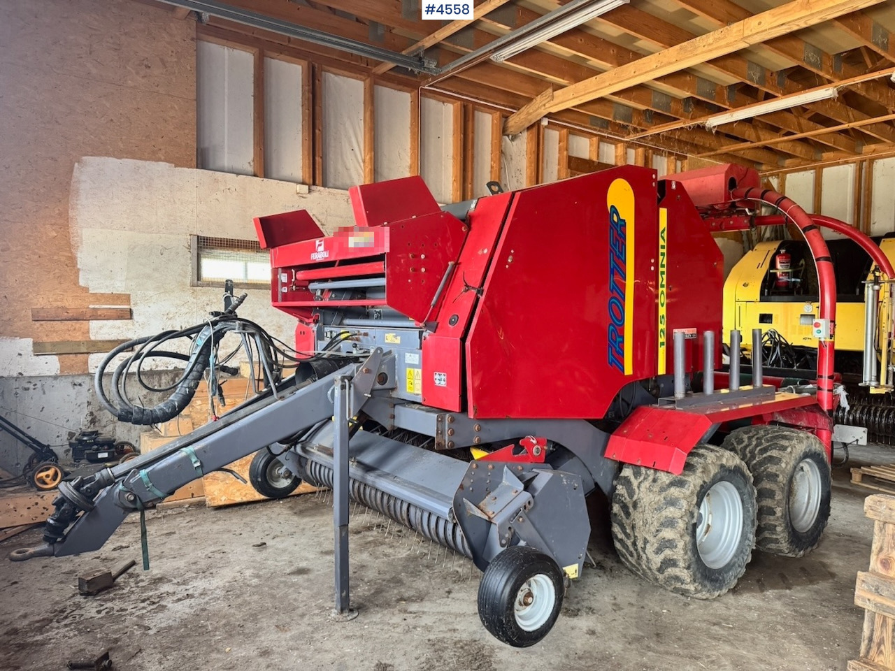 Approx. 2010 FeraBoli Omnia 125 Round Baler - Matériel de fenaison: photos 2 Approx. 2010 FeraBoli Omnia 125 Round Baler - Matériel de fenaison: photos 2