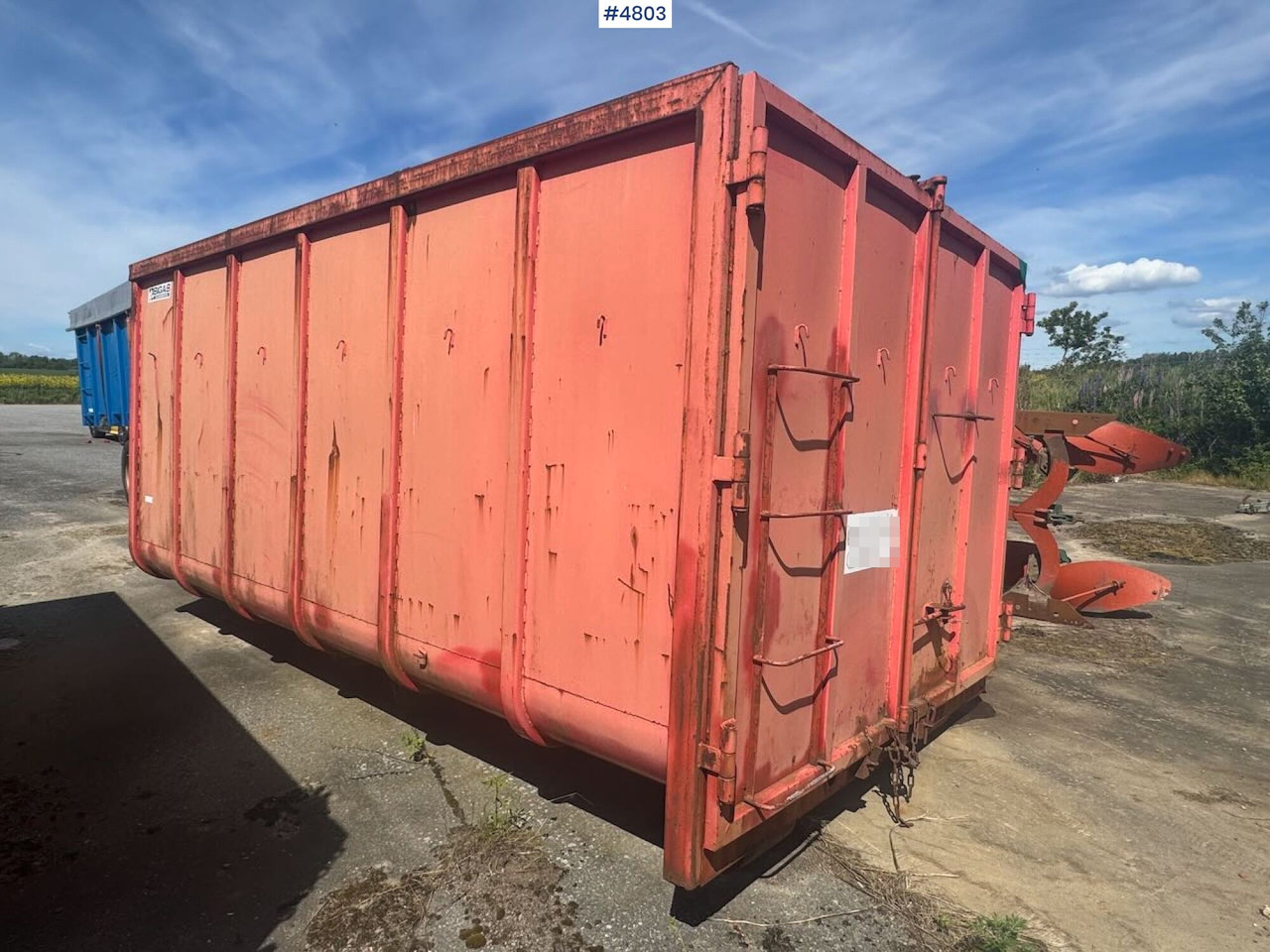 Container on hook frame - Benne ampliroll: photos 1 Container on hook frame - Benne ampliroll: photos 1
