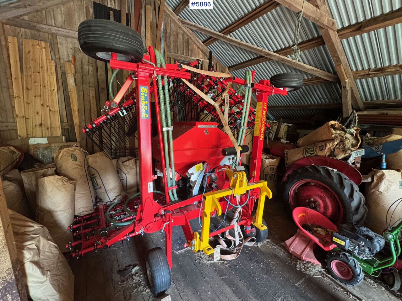 Einböck Pneumaticstar-STI 600 pneumatic seeder, year 2020. Never used – like new! - Combiné de semis: photos 4 Einböck Pneumaticstar-STI 600 pneumatic seeder, year 2020. Never used – like new! - Combiné de semis: photos 4