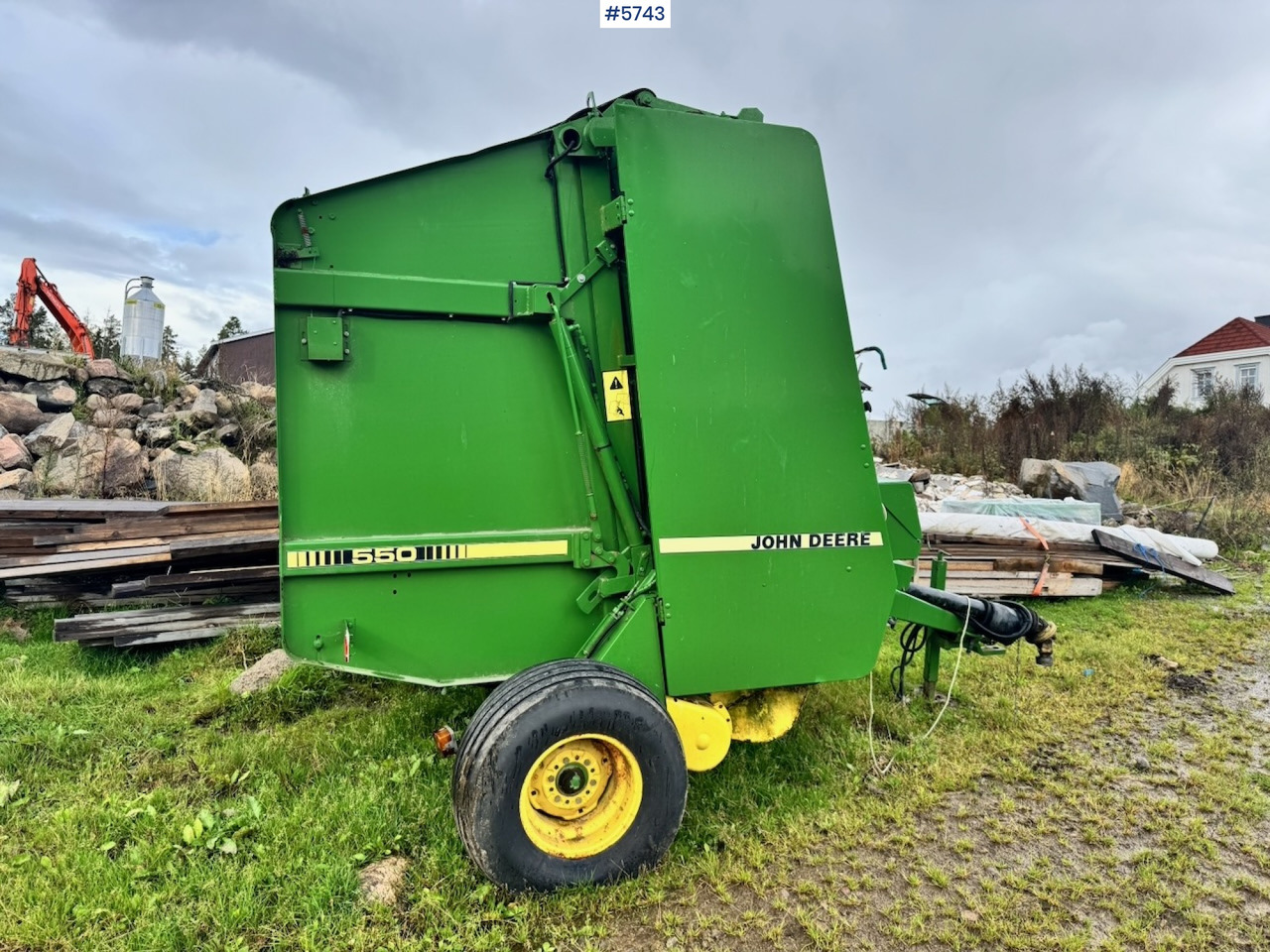 John Deere 550 Round Baler. - Matériel de fenaison: photos 5 John Deere 550 Round Baler. - Matériel de fenaison: photos 5