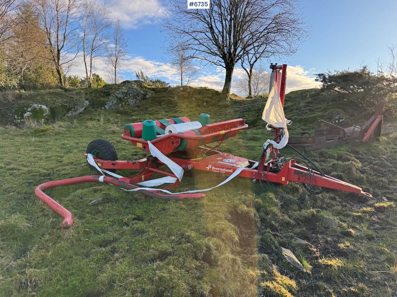 Kverneland Taarup 7335 Round Bale Wrapper - Matériel de fenaison: photos 5 Kverneland Taarup 7335 Round Bale Wrapper - Matériel de fenaison: photos 5