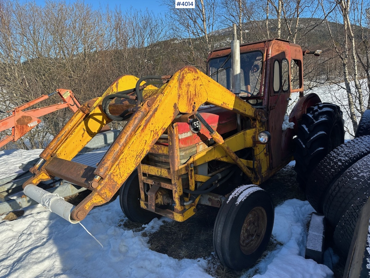 Massey Ferguson 165 rep.objekt m/ frontlaster og Perkins motor - Tracteur agricole: photos 3 Massey Ferguson 165 rep.objekt m/ frontlaster og Perkins motor - Tracteur agricole: photos 3