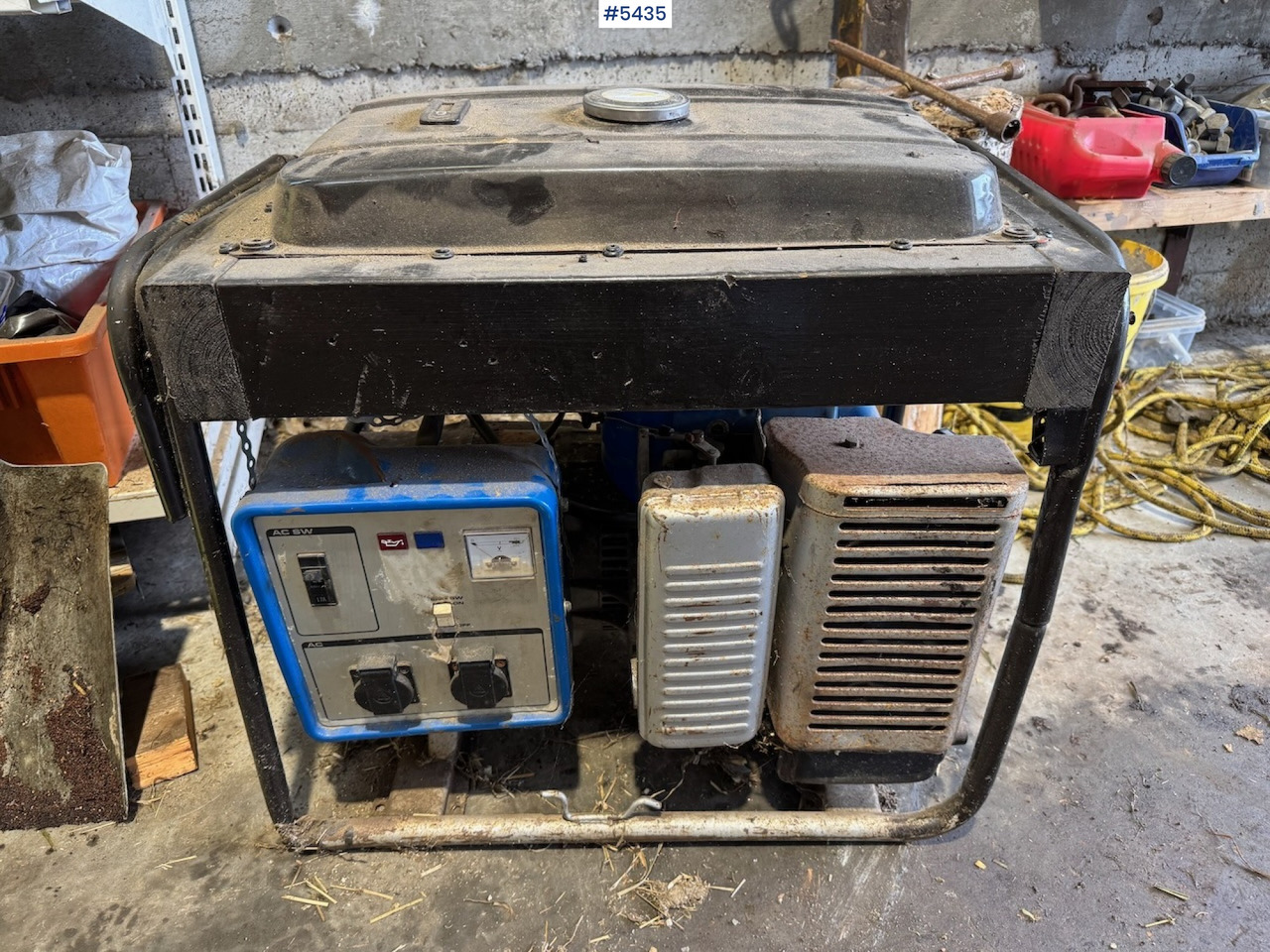 Yamaha EF4400 Generator. - Groupe électrogène: photos 3 Yamaha EF4400 Generator. - Groupe électrogène: photos 3