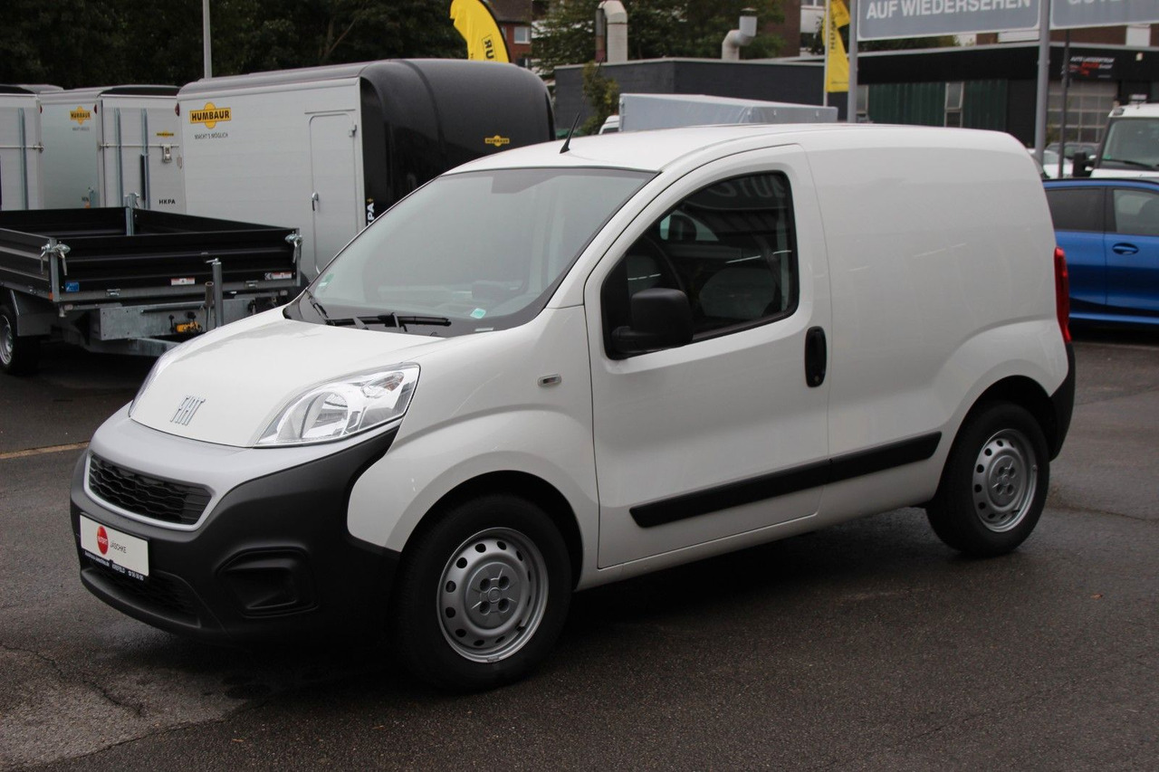 Fiat Fiorino SX Kasten Klima Sitzhzg 7600 km - Voiture: photos 5 Fiat Fiorino SX Kasten Klima Sitzhzg 7600 km - Voiture: photos 5