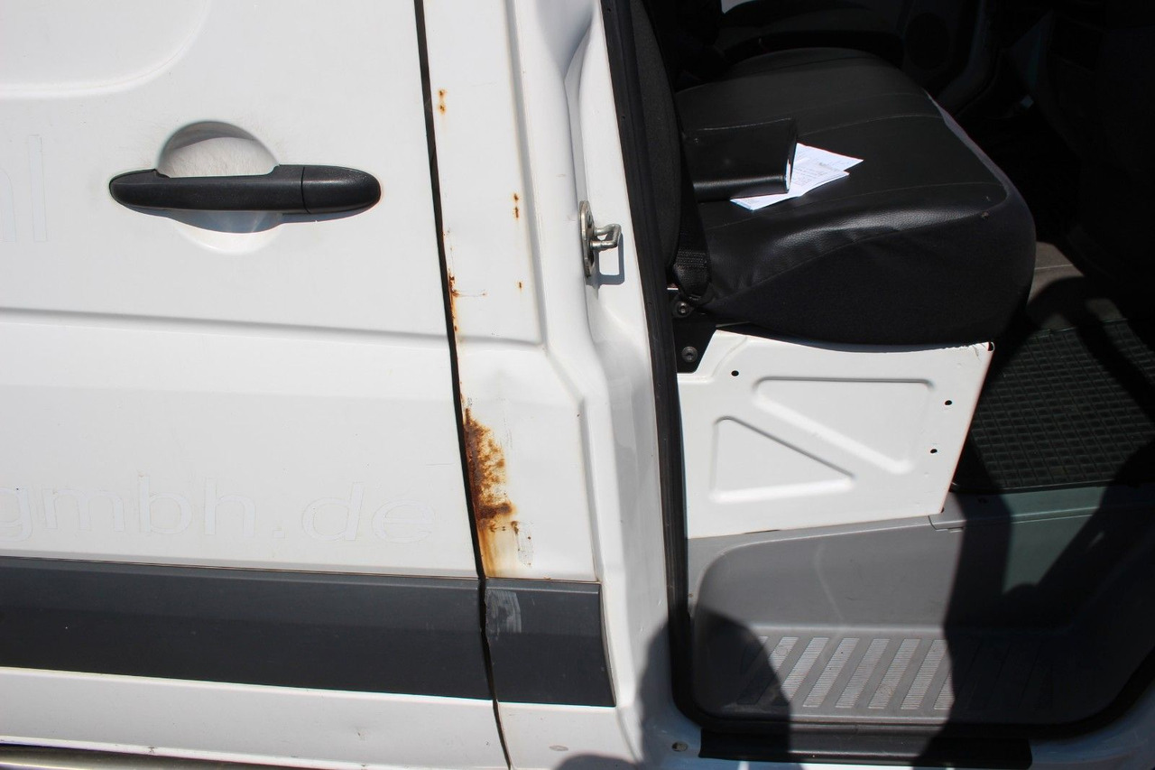 Fourgon utilitaire Volkswagen Crafter Kasten 35 mittel L2H2 KLIMA 1: photos 17