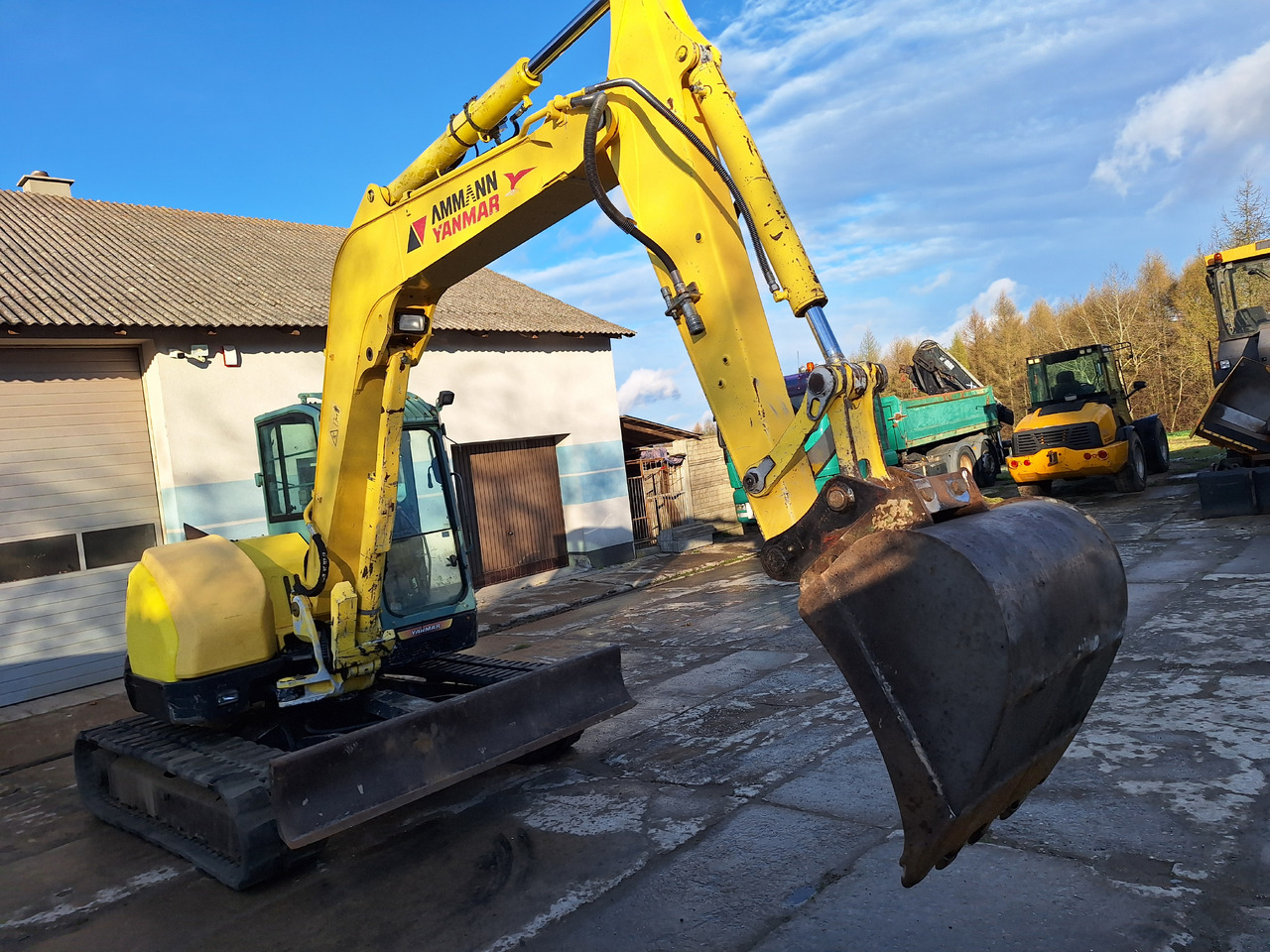 YANMAR ViO 75 - Engins de chantier: photos 4 YANMAR ViO 75 - Engins de chantier: photos 4