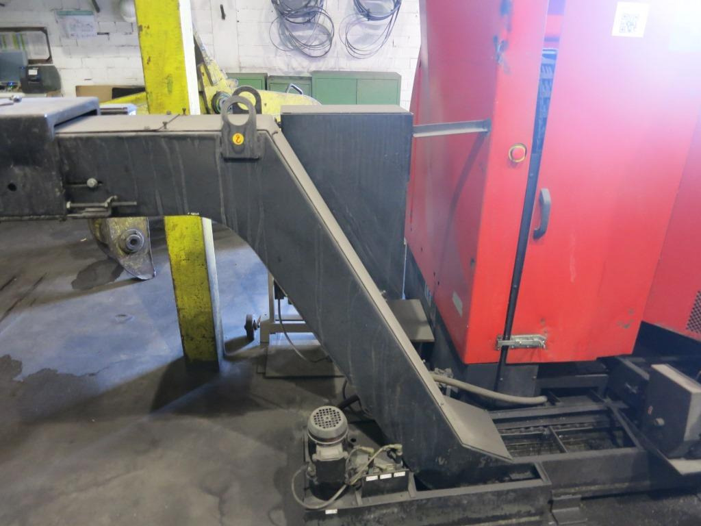 AMADA HFA 530 CNC - Machine à métaux: photos 4 AMADA HFA 530 CNC - Machine à métaux: photos 4