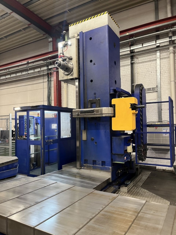 TOS WHN 13 CNC - Machine à métaux: photos 1 TOS WHN 13 CNC - Machine à métaux: photos 1