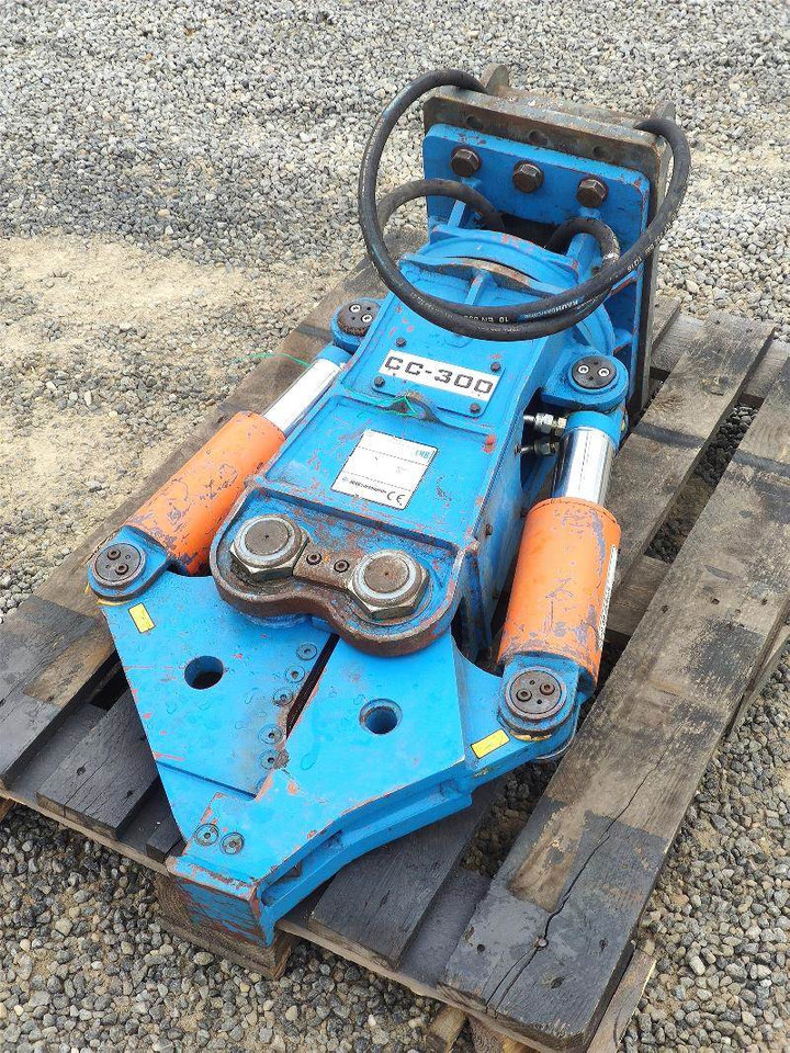 EMB CC300 - Cisaille de démolition: photos 1 EMB CC300 - Cisaille de démolition: photos 1