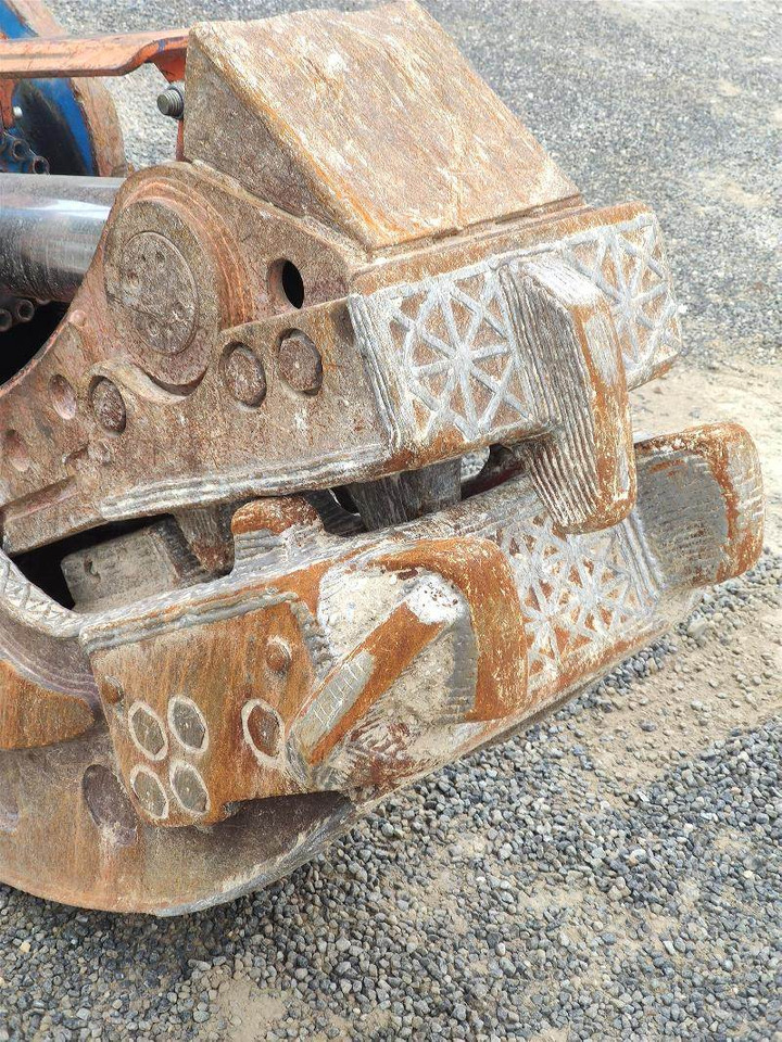 EMB VP2000 - Cisaille de démolition: photos 4 EMB VP2000 - Cisaille de démolition: photos 4