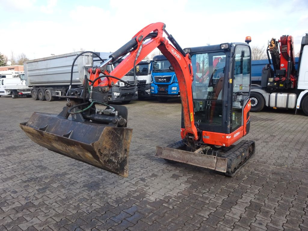 Kubota Minibagger KX019-4 - Mini pelle: photos 1 Kubota Minibagger KX019-4 - Mini pelle: photos 1