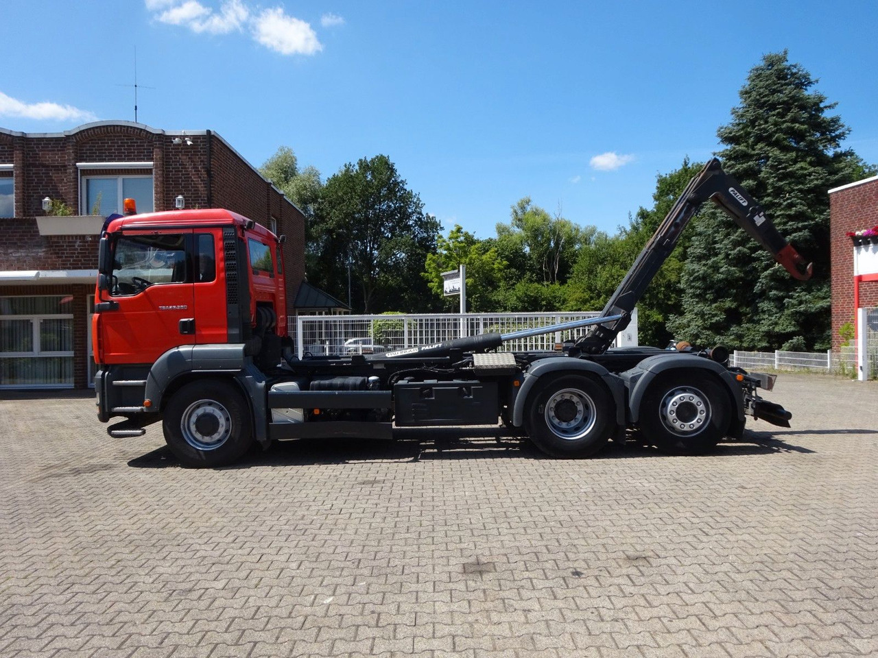 MAN 26.360 TGA PALFINGER Abroller 6x2-4 Hydrodrive - Camion ampliroll: photos 3 MAN 26.360 TGA PALFINGER Abroller 6x2-4 Hydrodrive - Camion ampliroll: photos 3