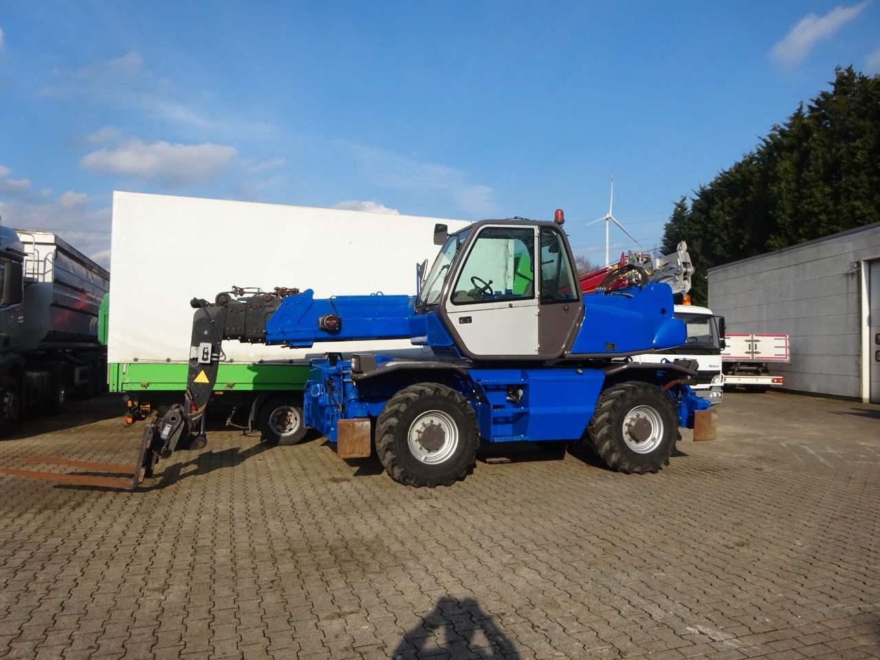 Manitou Teleskoplader MRT 2150 mit Palettengabel - Chariot télescopique: photos 3 Manitou Teleskoplader MRT 2150 mit Palettengabel - Chariot télescopique: photos 3