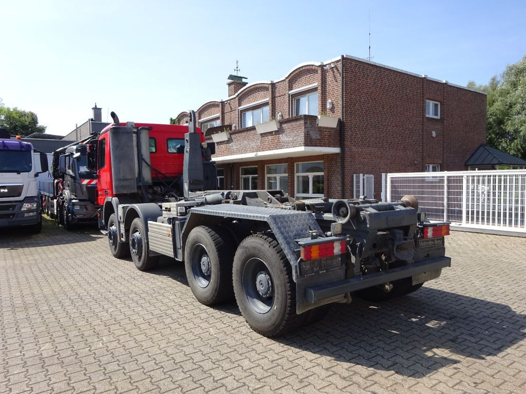 Mercedes-Benz 3246 Actros Abroller K45 8x4 Knickhacken - Camion ampliroll: photos 4 Mercedes-Benz 3246 Actros Abroller K45 8x4 Knickhacken - Camion ampliroll: photos 4
