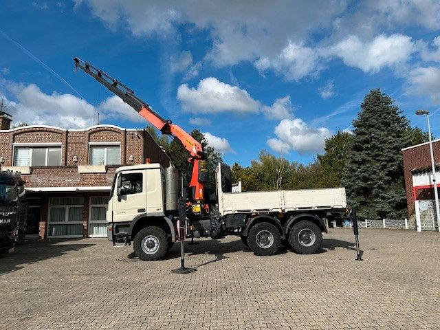 Mercedes-Benz 3344 Actros Pritsche + PK 34002 6x6 - Camion grue: photos 3 Mercedes-Benz 3344 Actros Pritsche + PK 34002 6x6 - Camion grue: photos 3