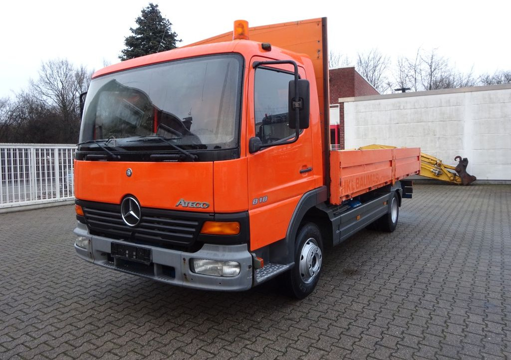 Mercedes-Benz 818 Atego Pritsche 4x2 Mercedes-Benz 818 Atego Pritsche 4x2 - Utilitaire plateau: photos 2 Mercedes-Benz 818 Atego Pritsche 4x2 Mercedes-Benz 818 Atego Pritsche 4x2 - Utilitaire plateau: photos 2