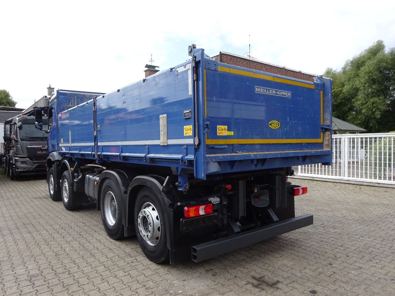 Mercedes-Benz Arocs 3446 MEILER 3 Seitenkipper 8x2 - Camion benne: photos 4 Mercedes-Benz Arocs 3446 MEILER 3 Seitenkipper 8x2 - Camion benne: photos 4